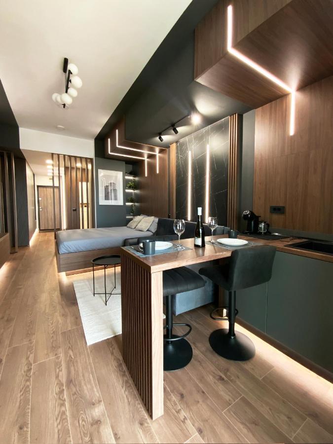 Iasi Business Suite Exterior photo
